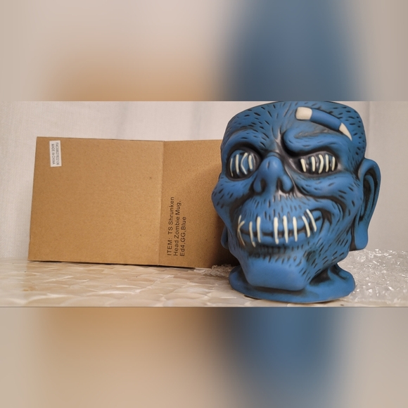 DISNEY - Trader Sams Grog Grotto - Shrunken Zombie Head - 4th Edition - Picture 8 of 11